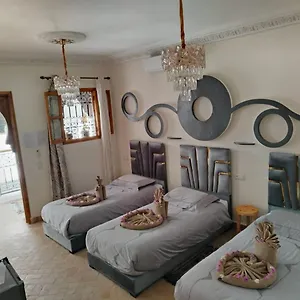 https://apt-riad-spa-sous-le-soleil-chez-jerome-et-pamela-ch-zen.marrakeshhotelsmorocco.com